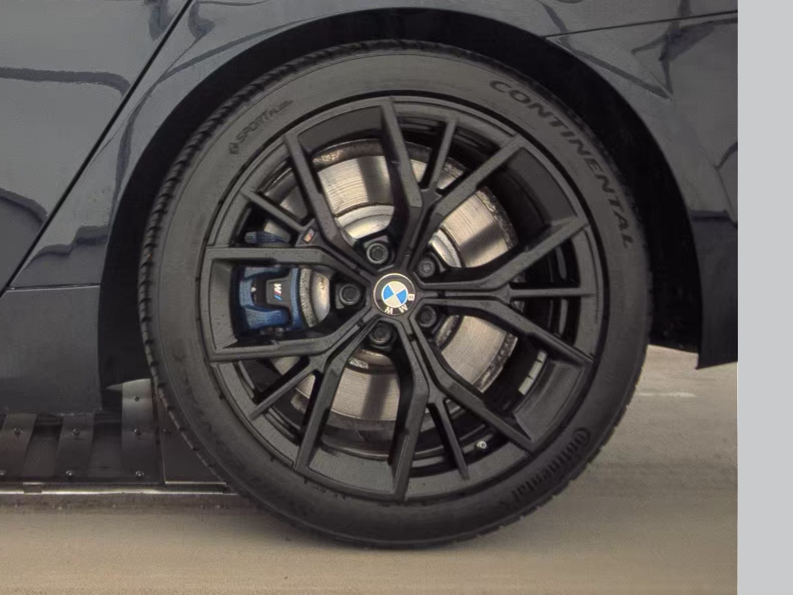 2023 BMW 5 Series 540i xDrive AWD