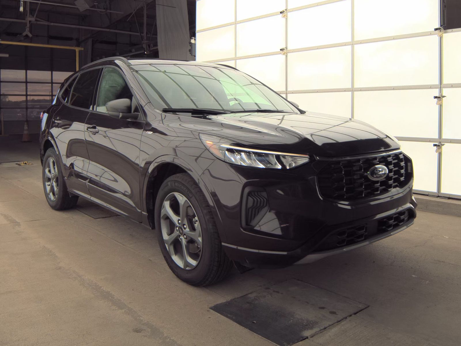 2023 Ford Escape ST-Line AWD