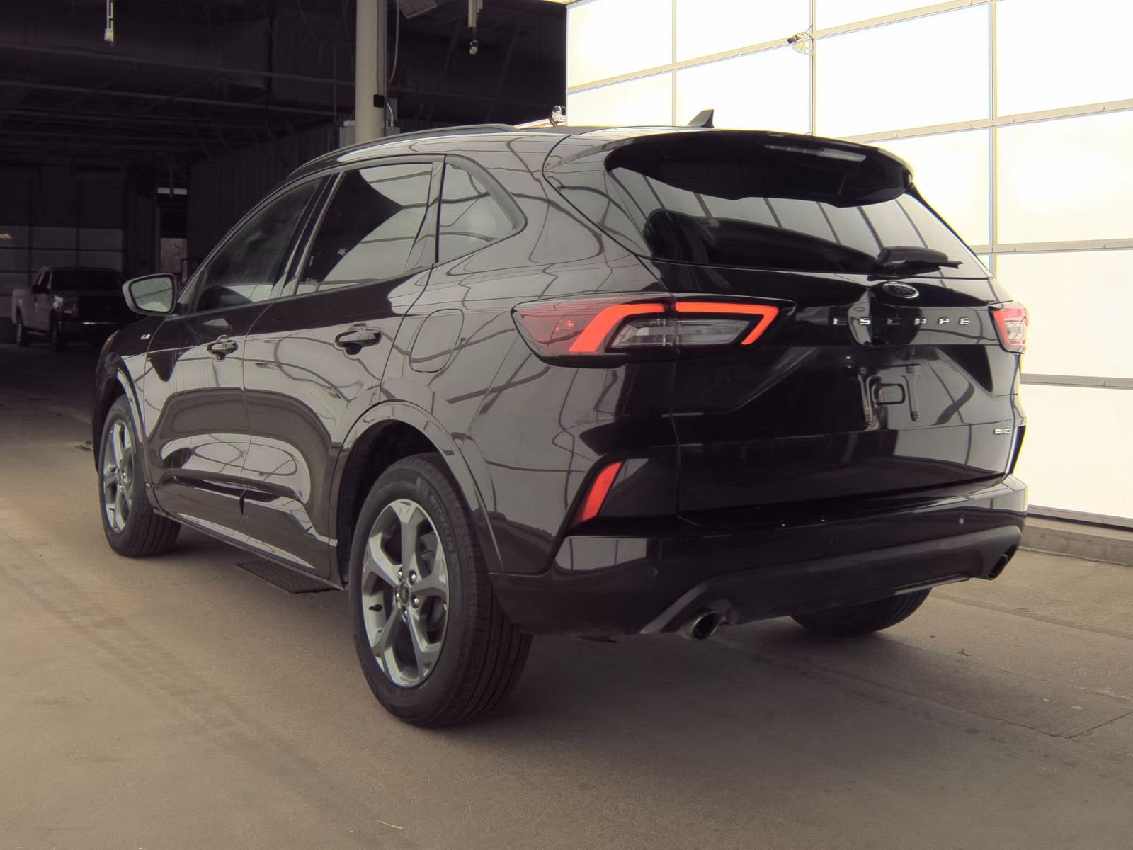 2023 Ford Escape ST-Line AWD