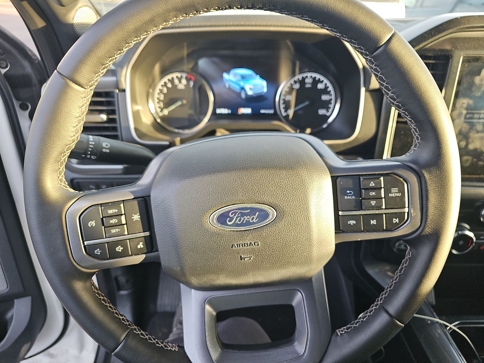 2023 Ford F-150 XLT AWD