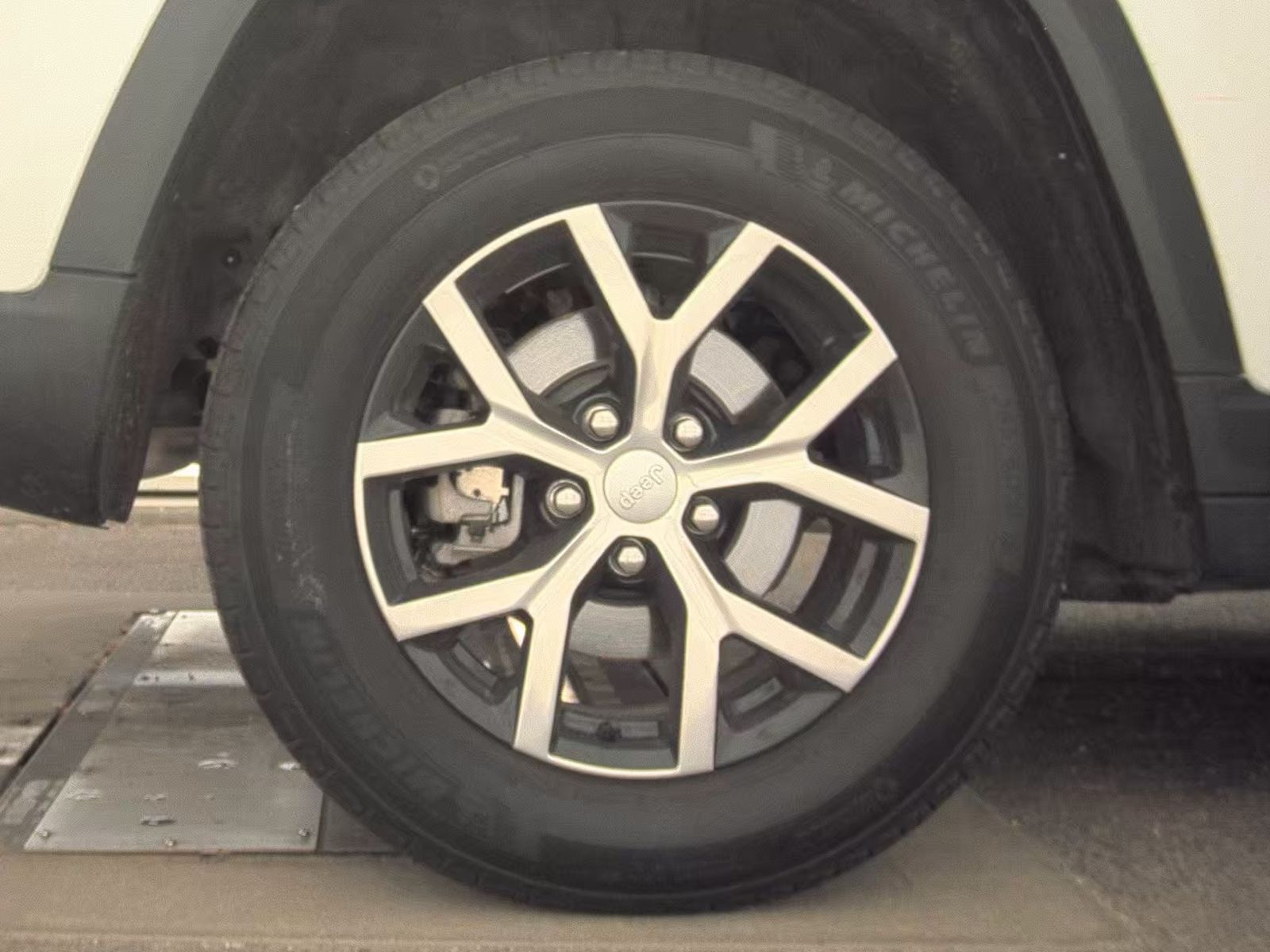 2024 Jeep Grand Cherokee Limited AWD