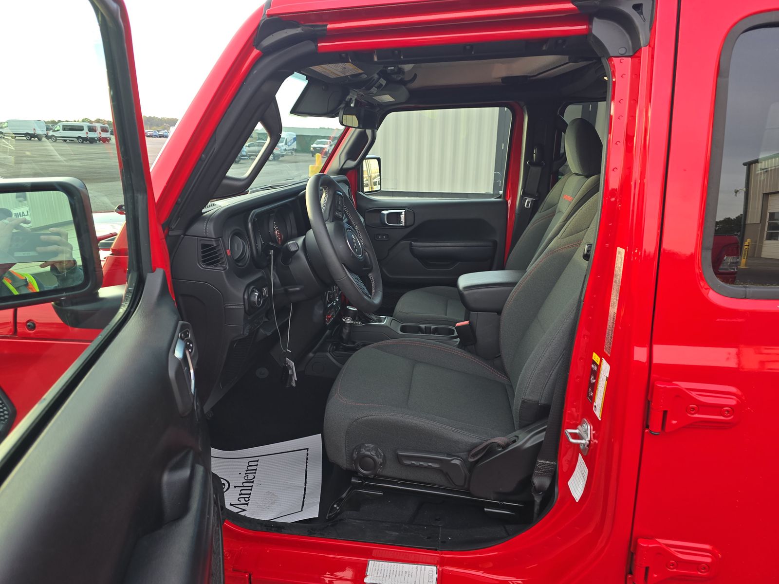 2025 Jeep Wrangler Rubicon AWD