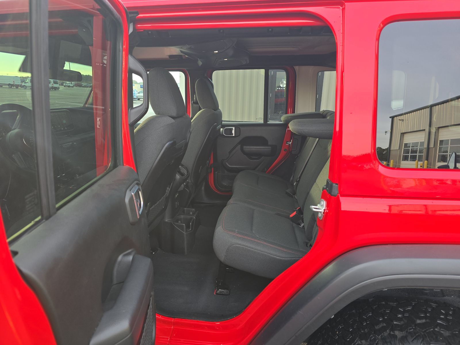 2025 Jeep Wrangler Rubicon AWD