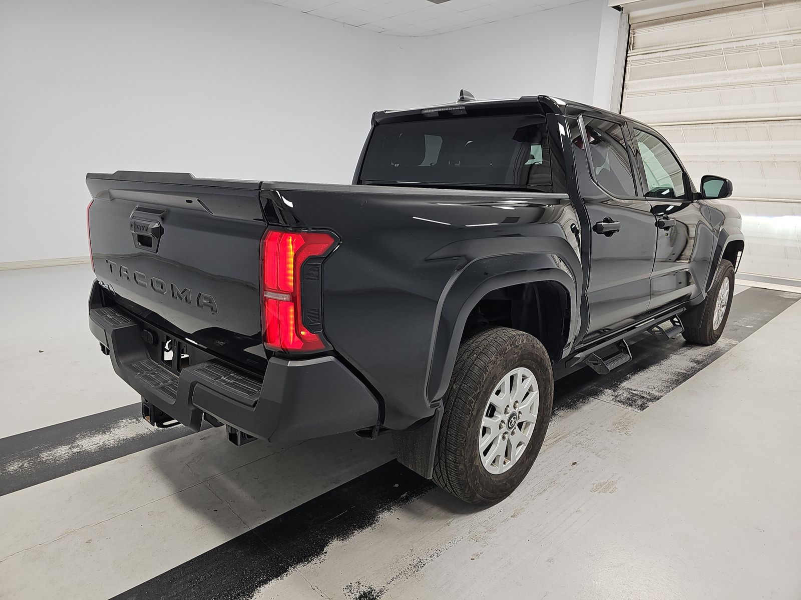 2024 Toyota Tacoma SR AWD