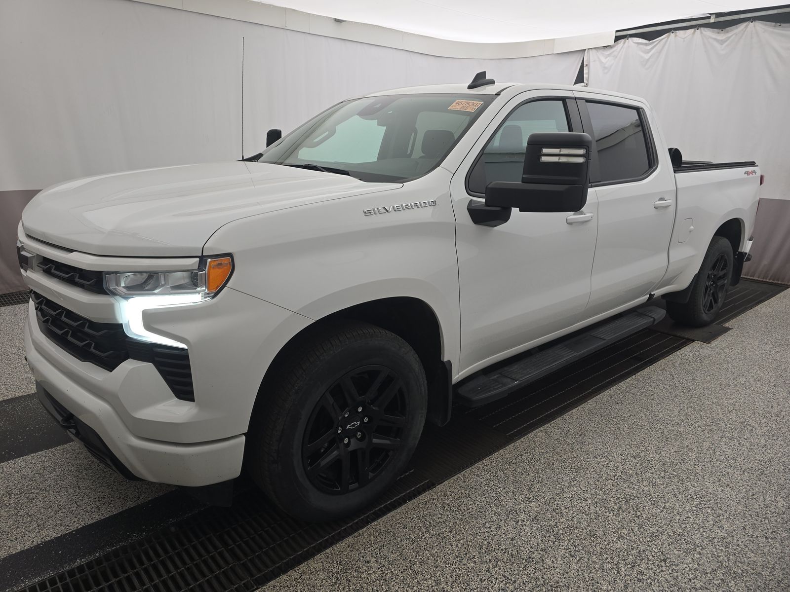2023 Chevrolet Silverado 1500 RST AWD