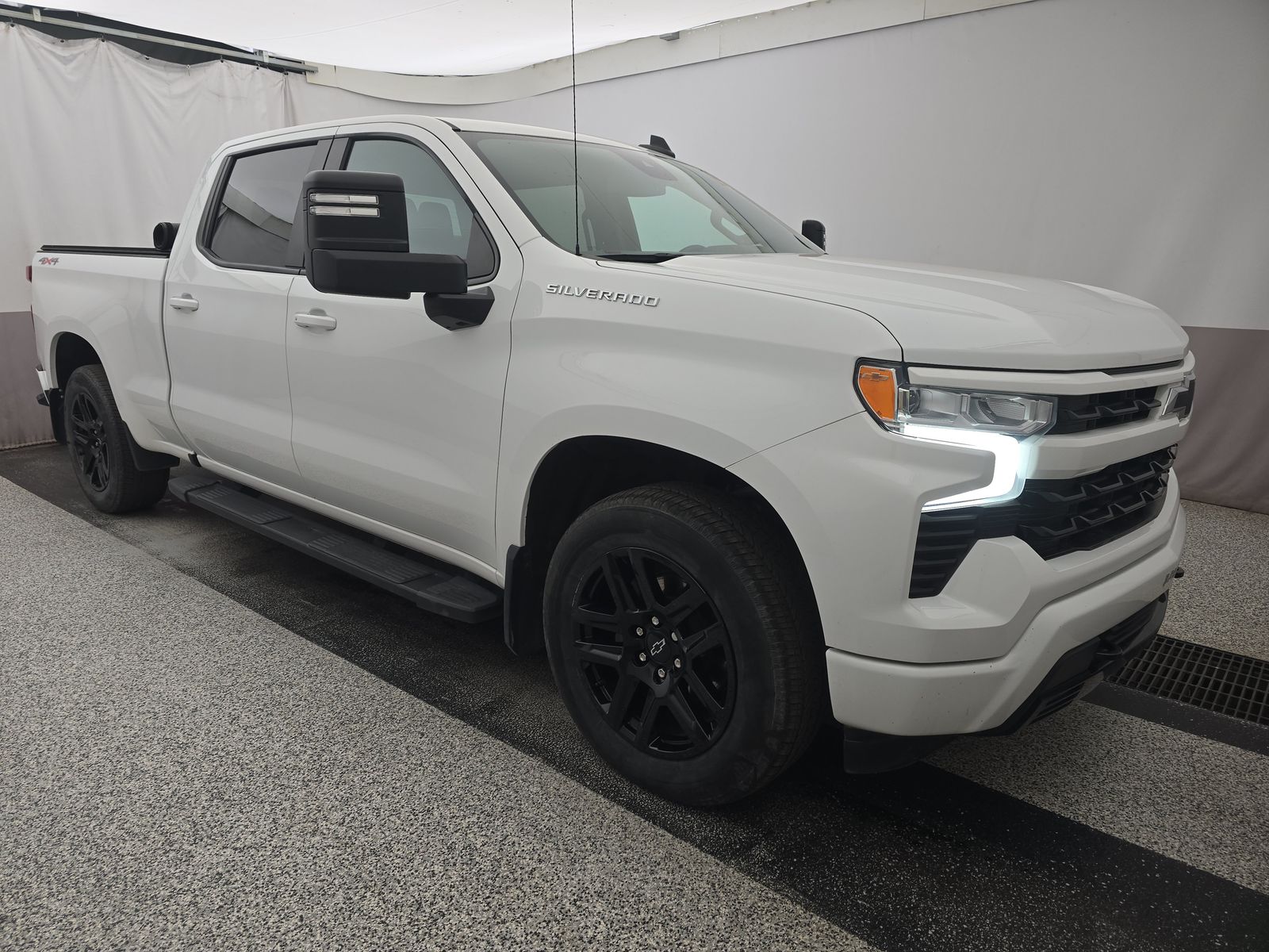 2023 Chevrolet Silverado 1500 RST AWD