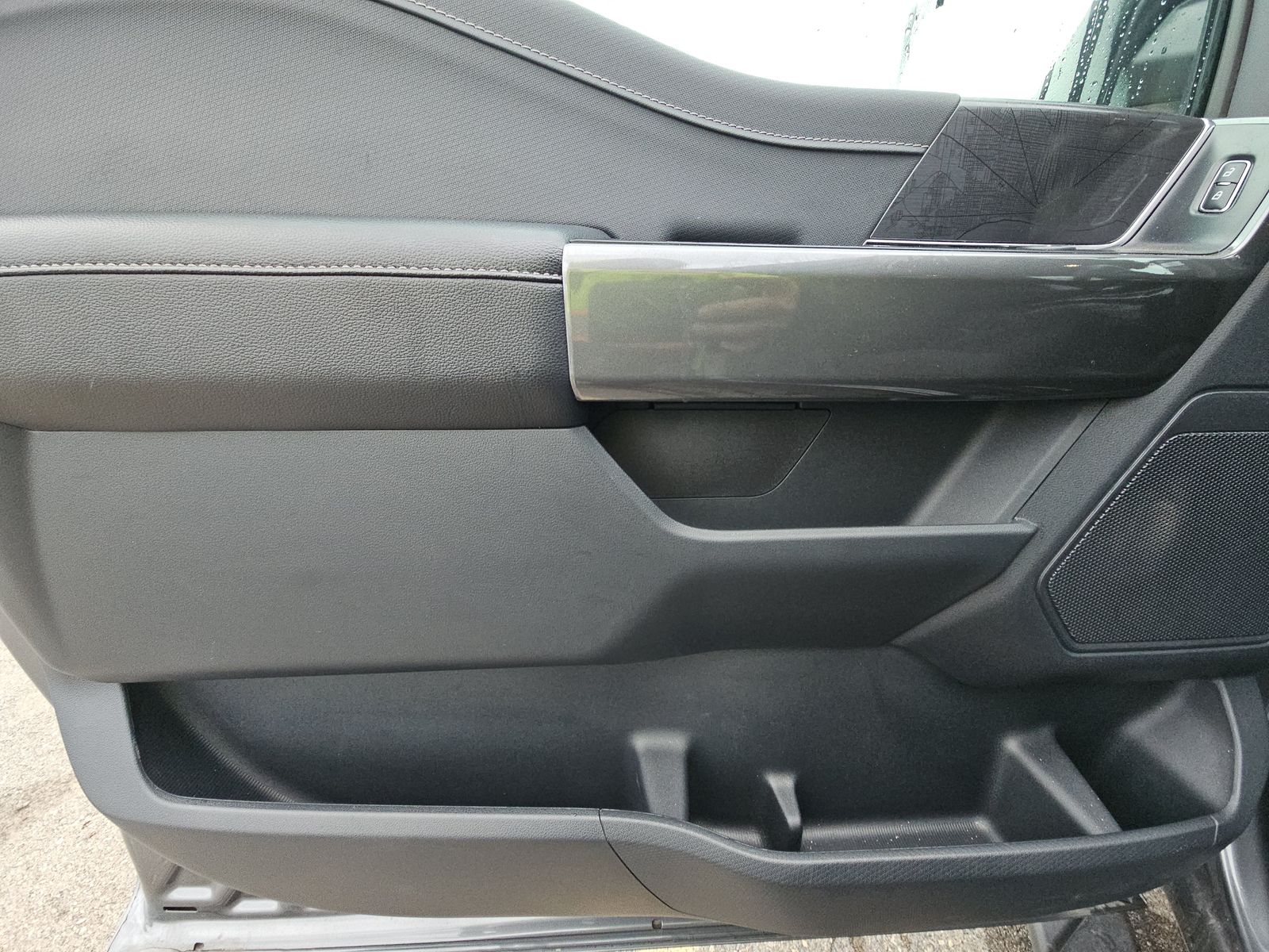 2023 Ford F-150 Hybrid XLT AWD