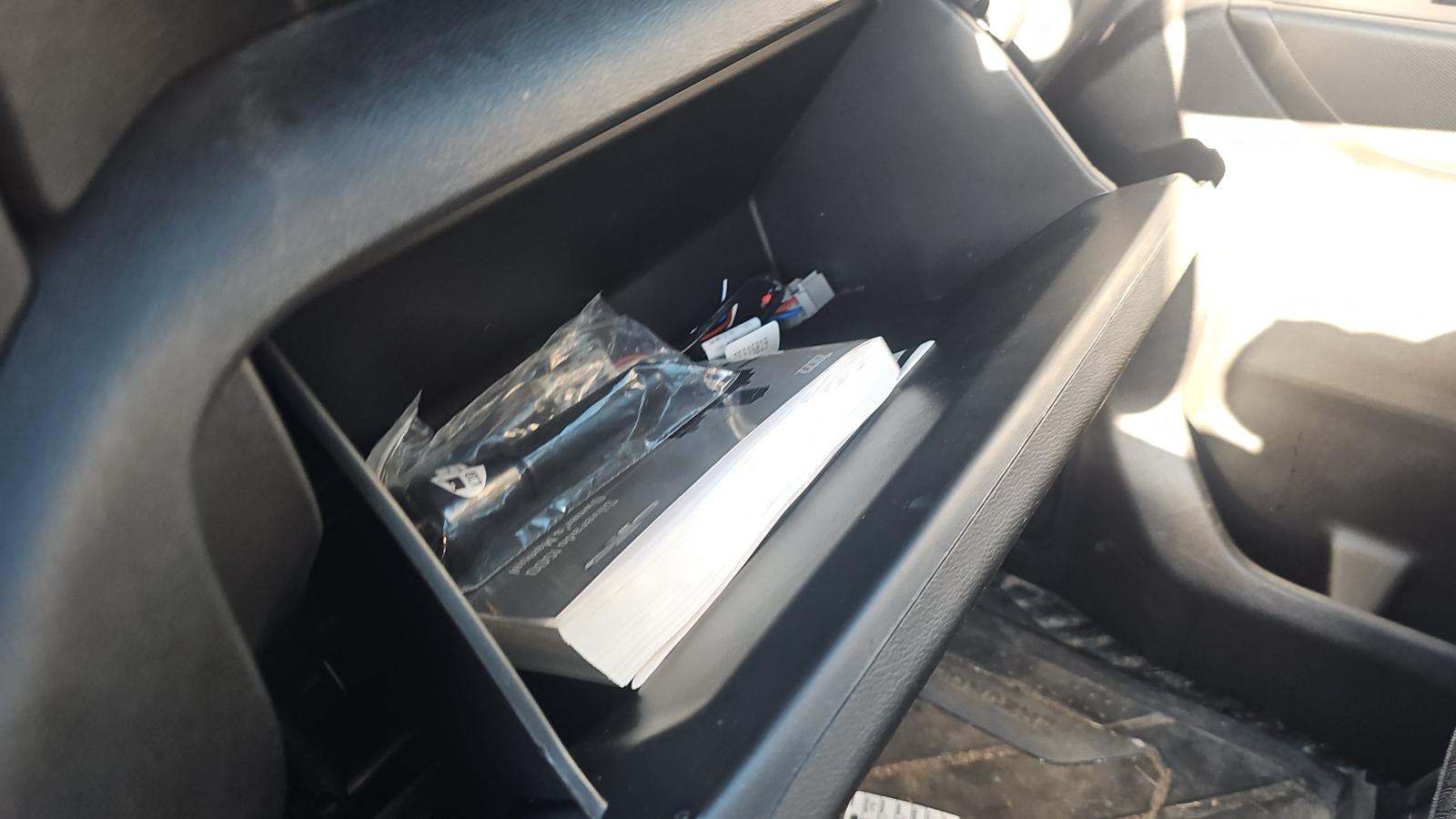 2022 Chevrolet Silverado 1500 Custom AWD