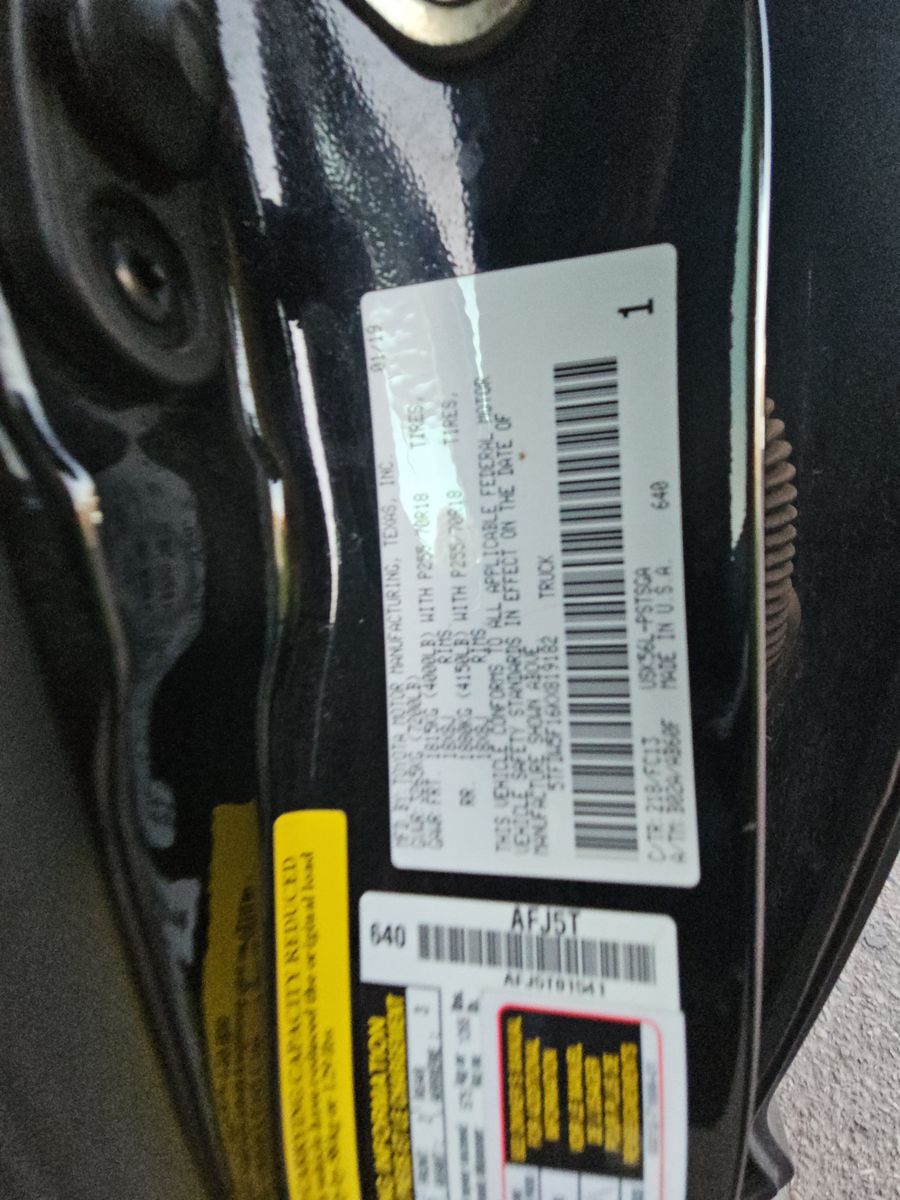 2019 Toyota Tundra SR5 AWD