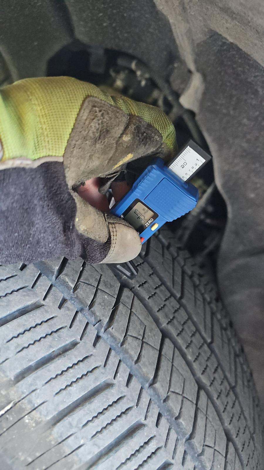 2025 Chevrolet Silverado 1500 RST AWD