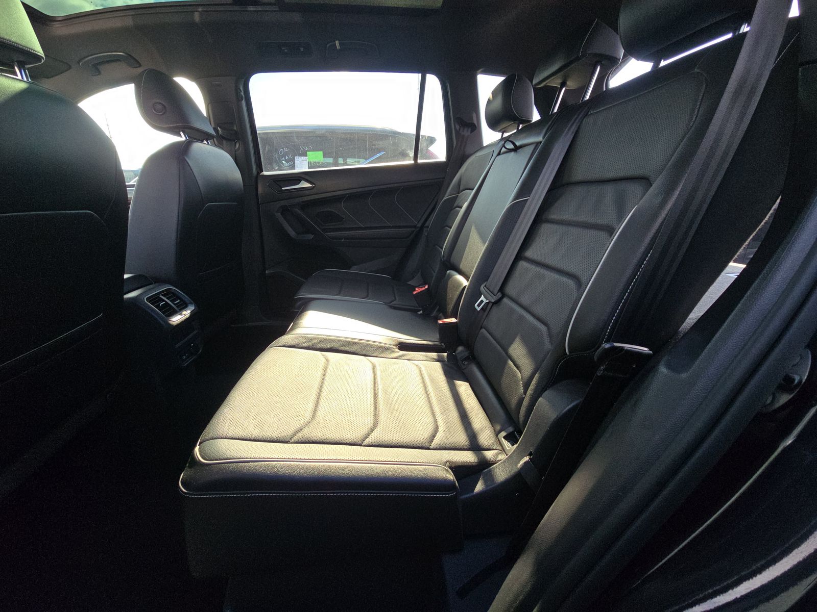 2022 Volkswagen Tiguan 2.0T SEL R-Line AWD