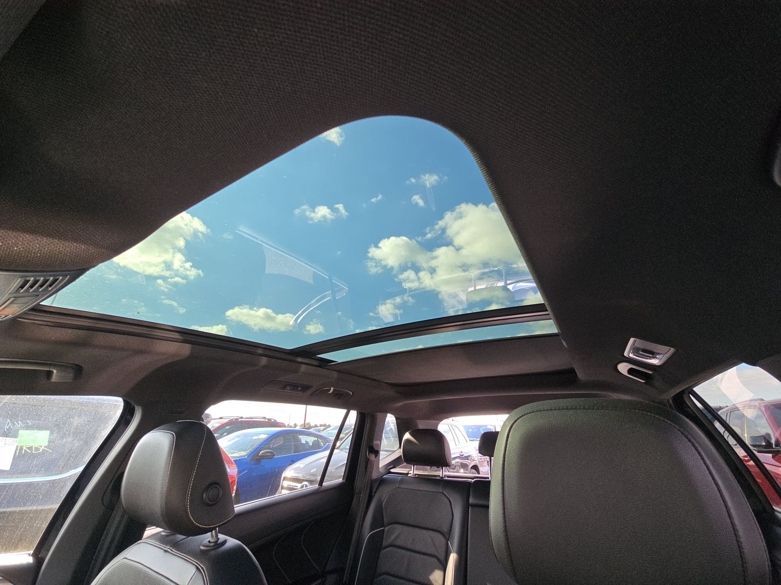 2022 Volkswagen Tiguan 2.0T SEL R-Line AWD