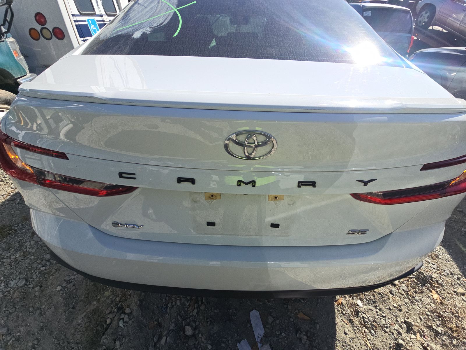 2025 Toyota Camry SE FWD