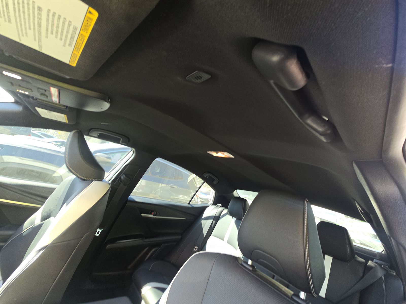 2025 Toyota Camry SE FWD