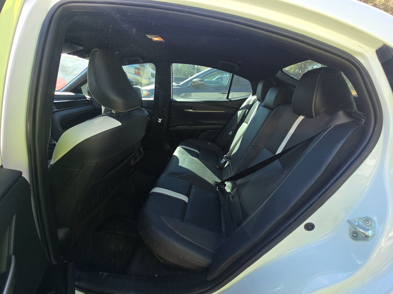 2025 Toyota Camry SE FWD