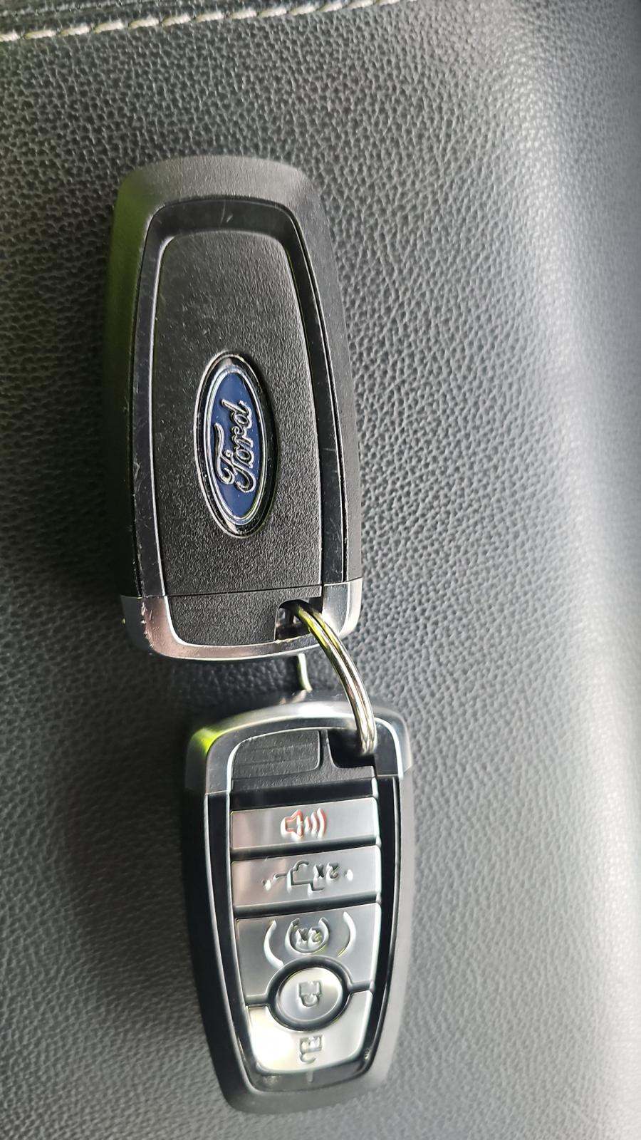 2023 Ford F-150 Hybrid XLT AWD