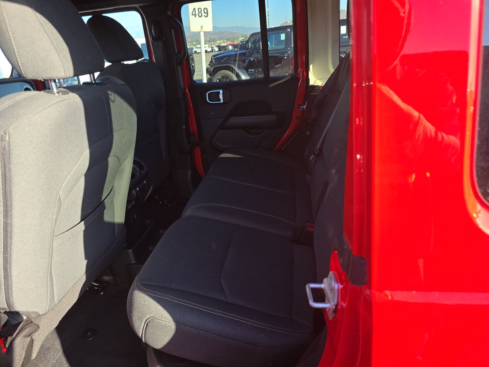 2025 Jeep Wrangler 4xe Sahara AWD