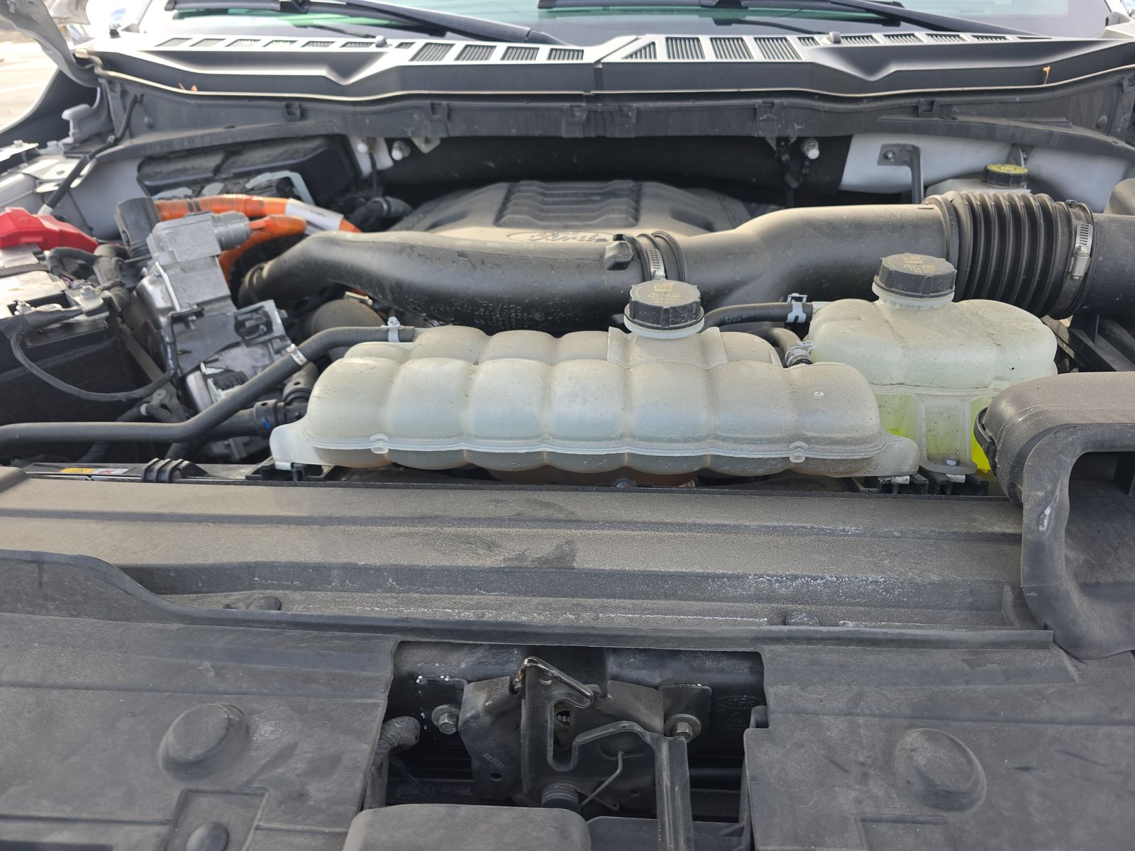 2023 Ford F-150 Hybrid Platinum AWD