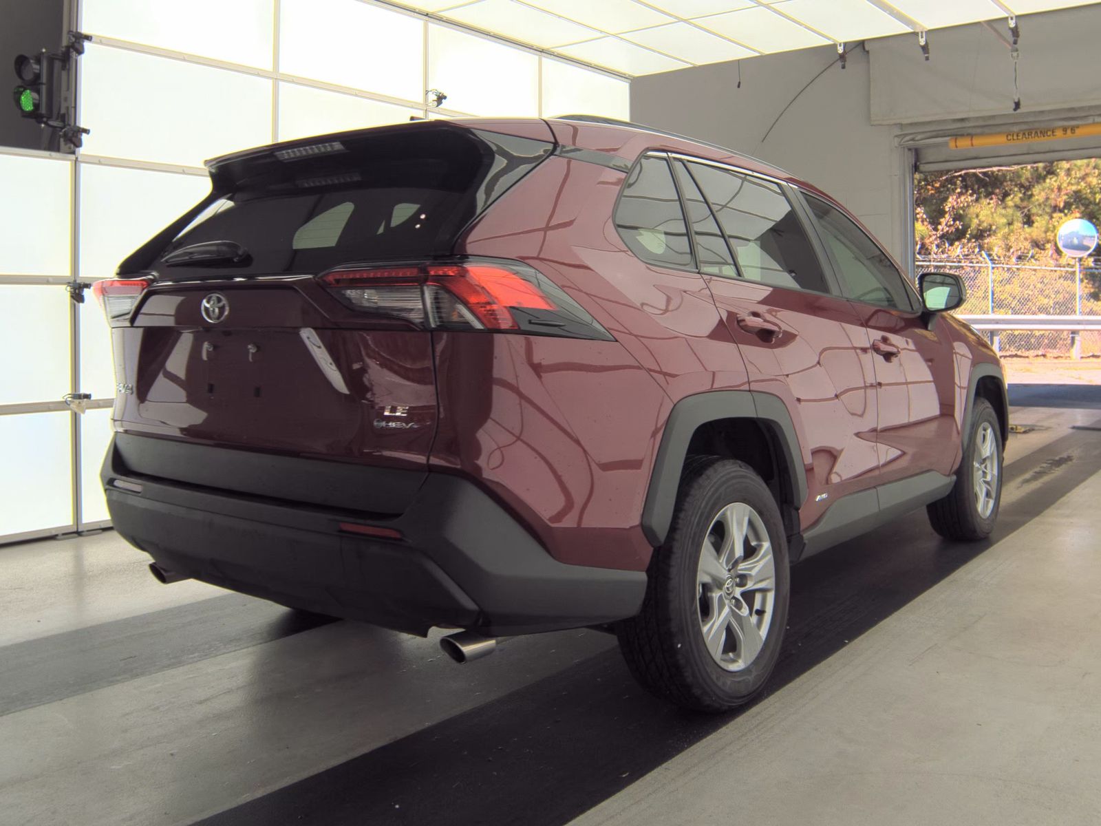 2025 Toyota RAV4 Hybrid LE AWD