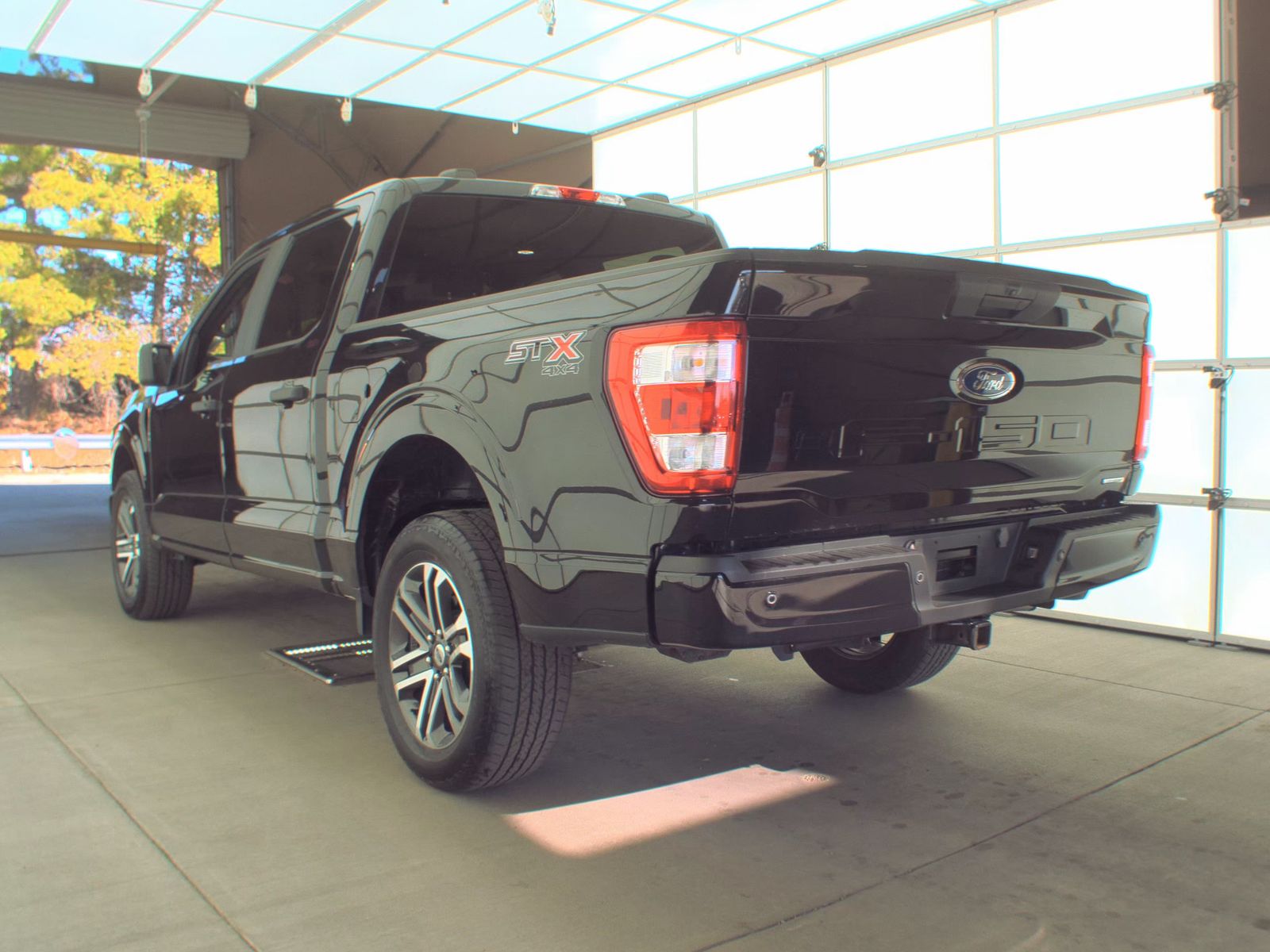 2023 Ford F-150 XL AWD