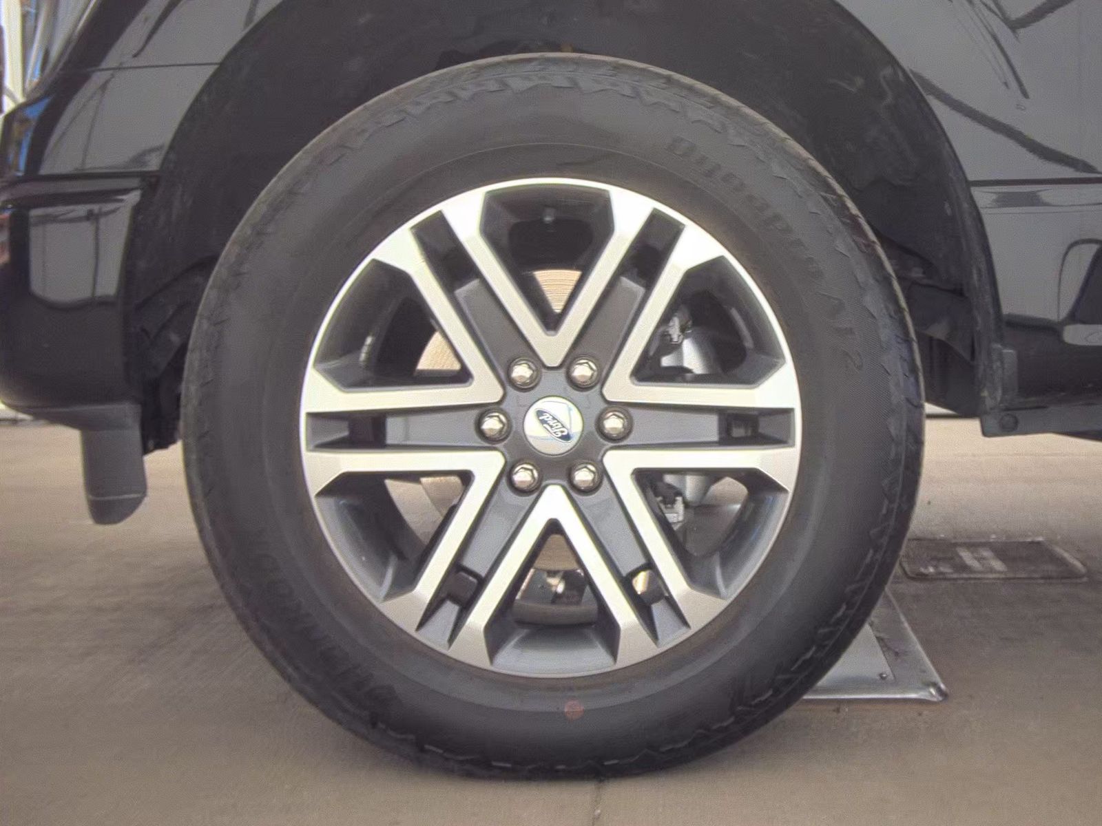 2023 Ford F-150 XL AWD