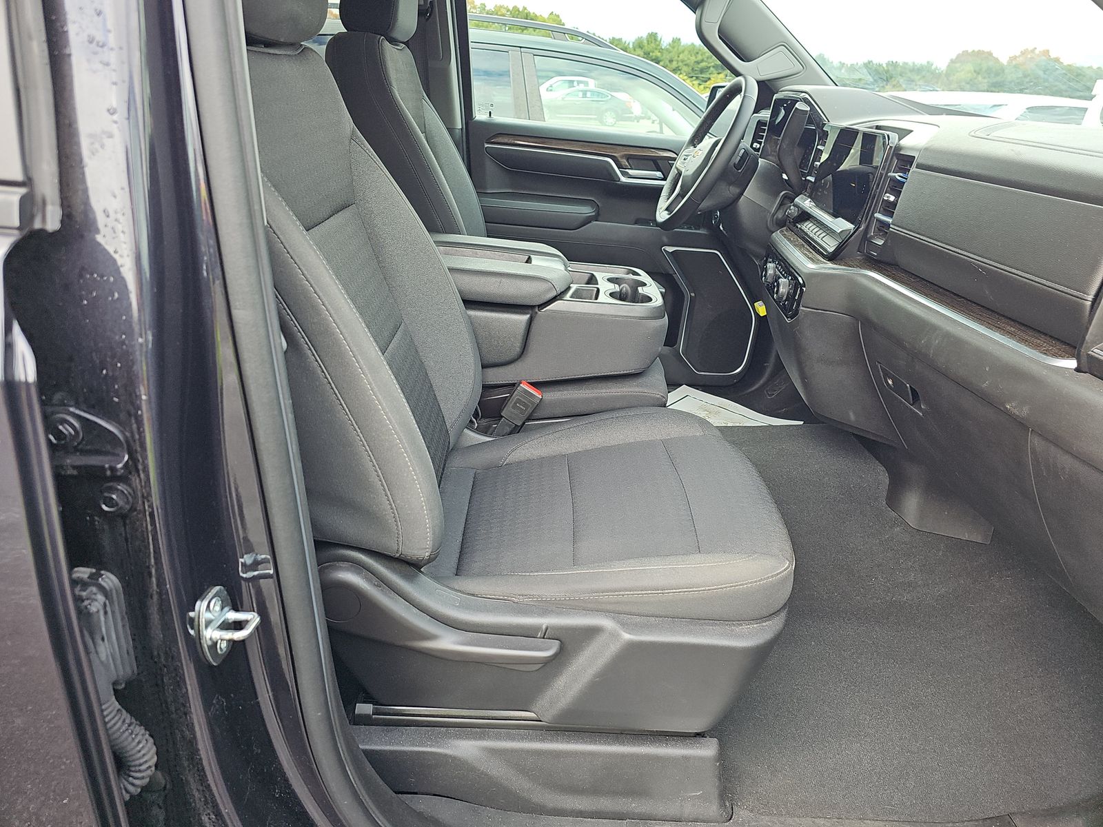 2022 Chevrolet Silverado 1500 LT AWD