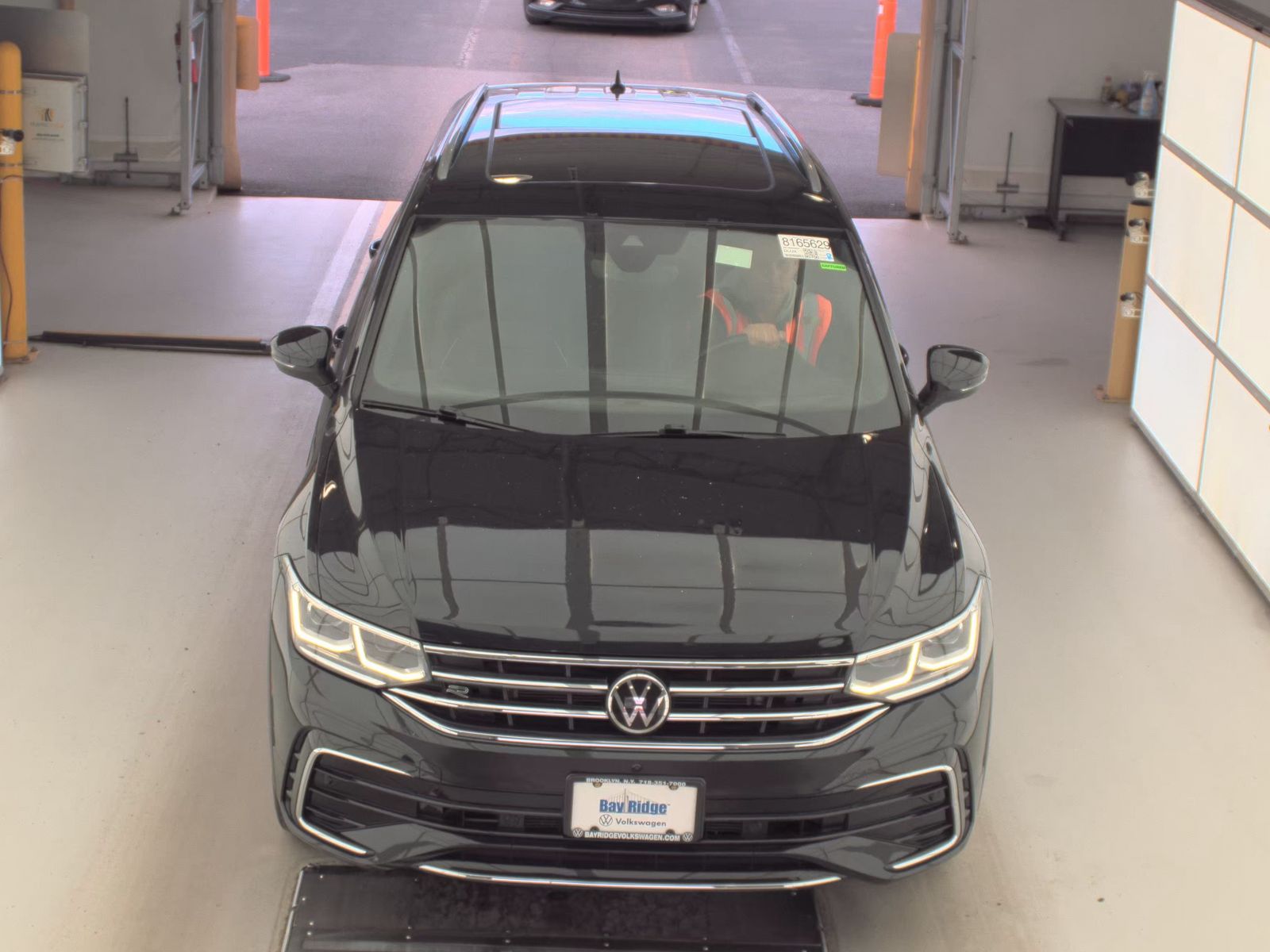 2022 Volkswagen Tiguan 2.0T SEL R-Line AWD