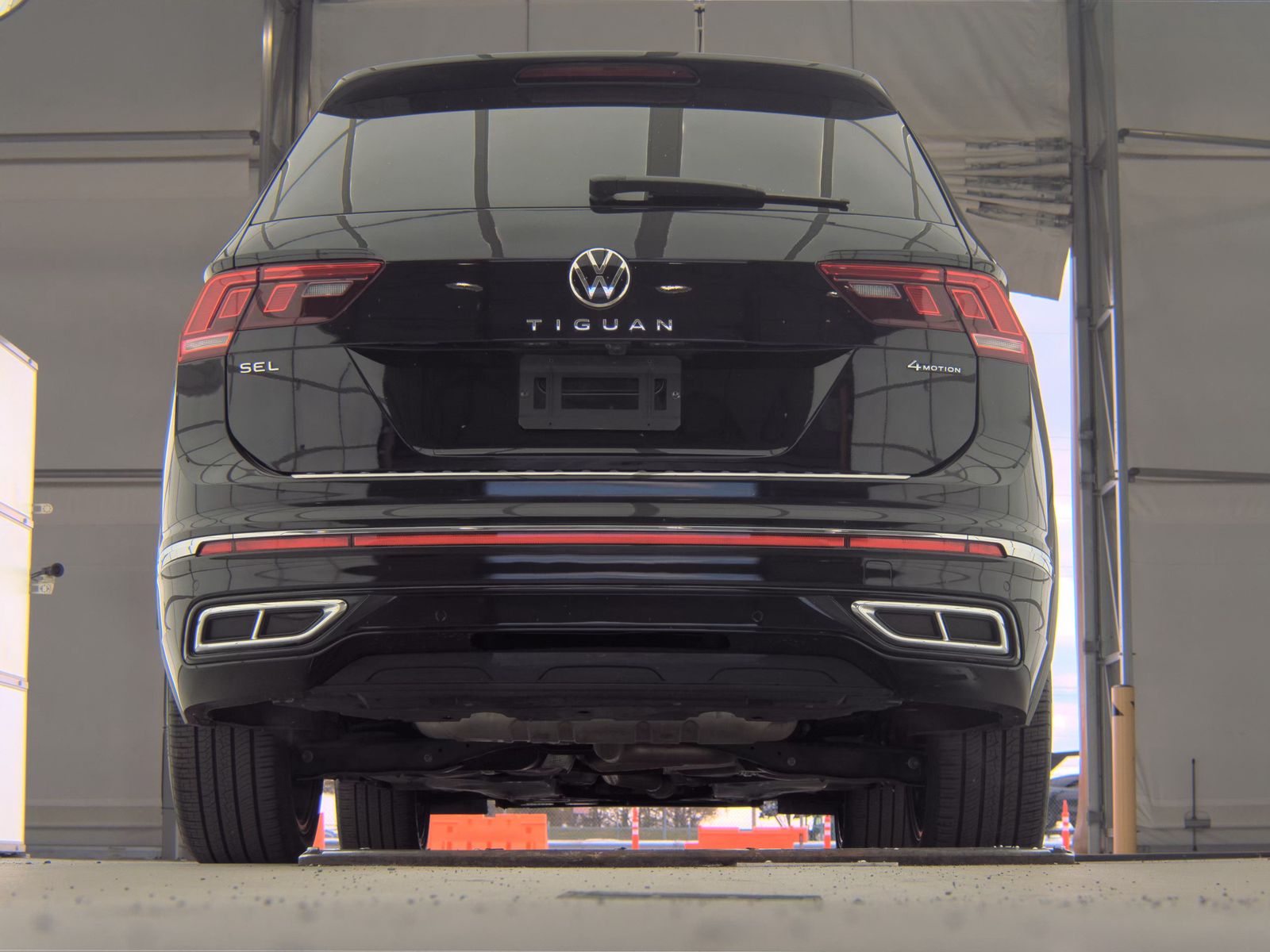 2022 Volkswagen Tiguan 2.0T SEL R-Line AWD