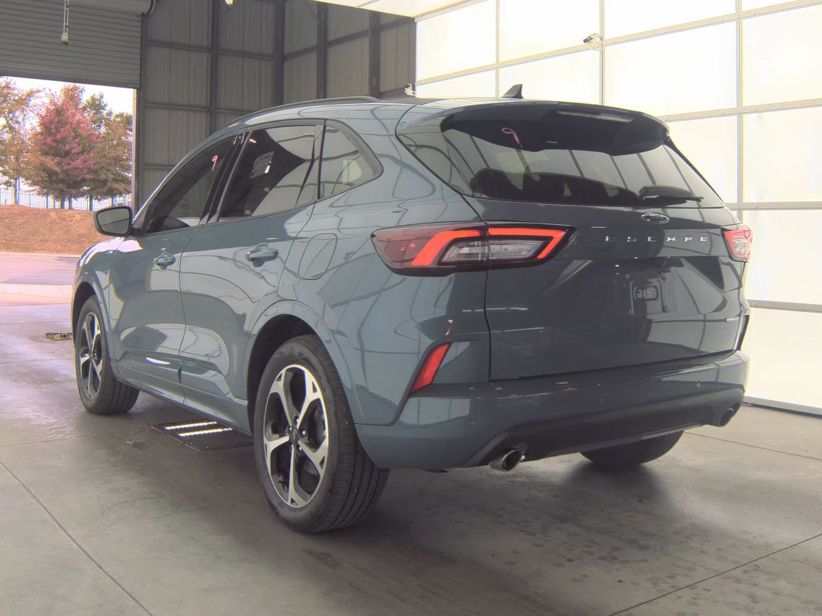 2025 Ford Escape Hybrid ST-Line Elite AWD