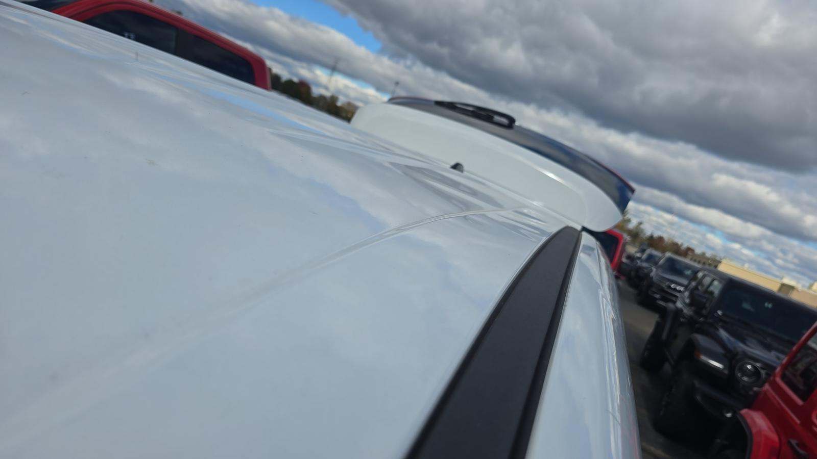 2025 Chrysler Pacifica Hybrid Select FWD