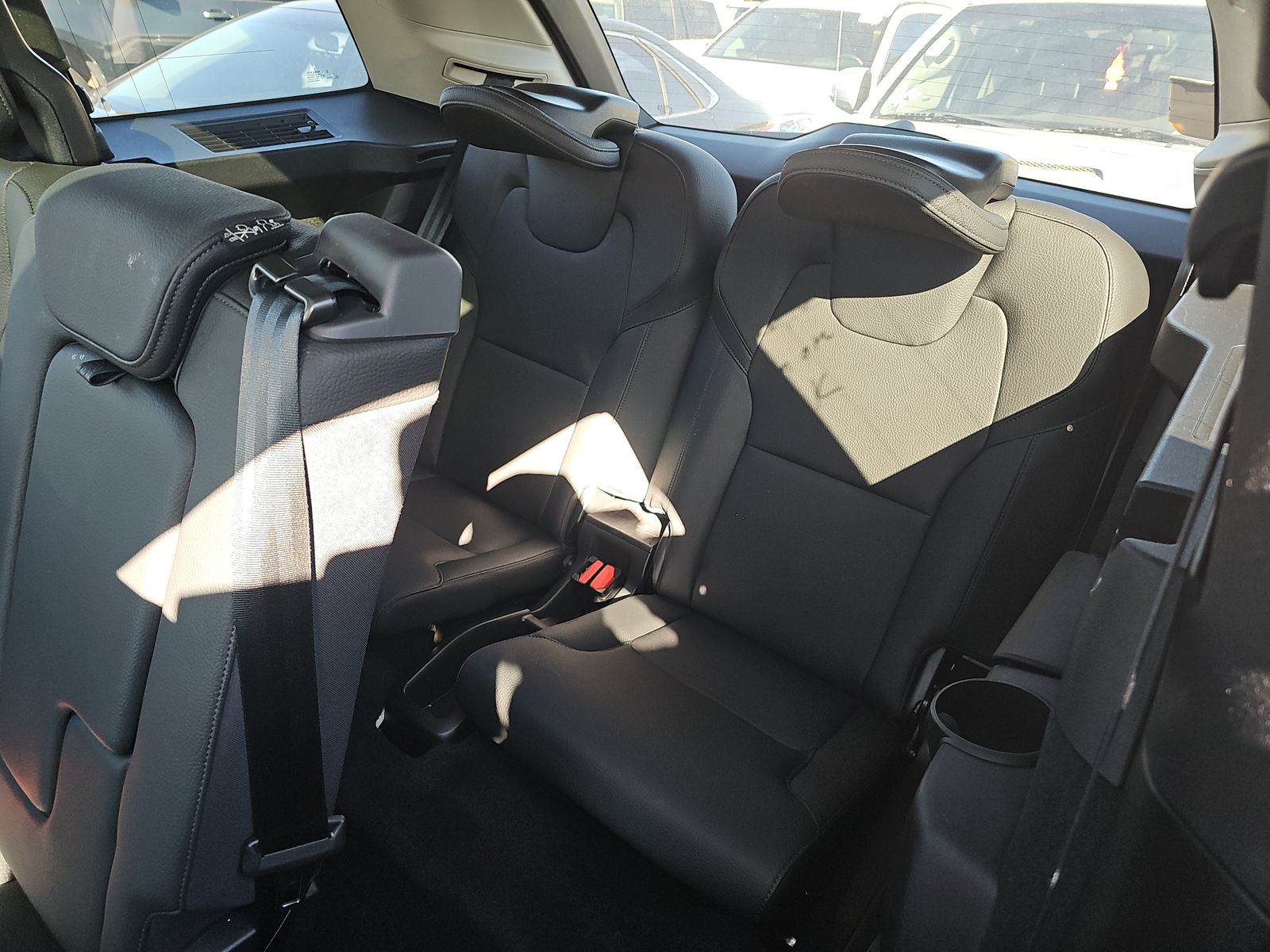 2025 Volvo XC90 B6 Plus AWD