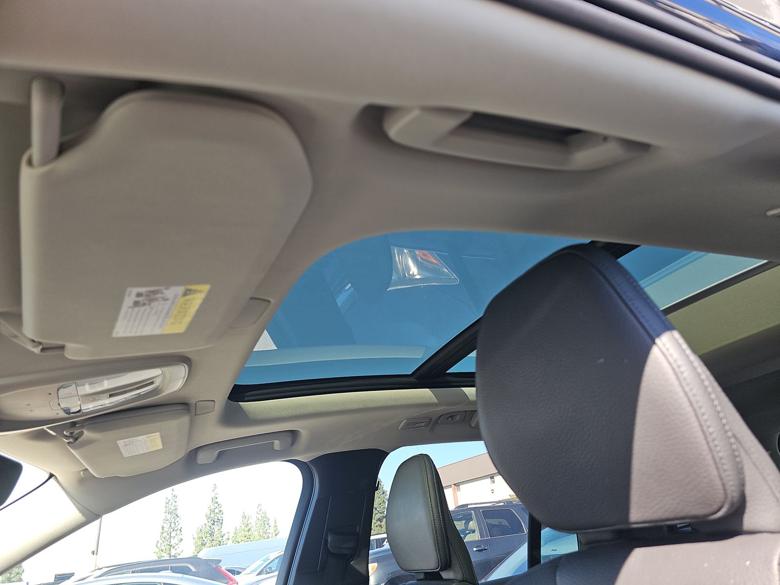 2025 Volvo XC90 B6 Plus AWD