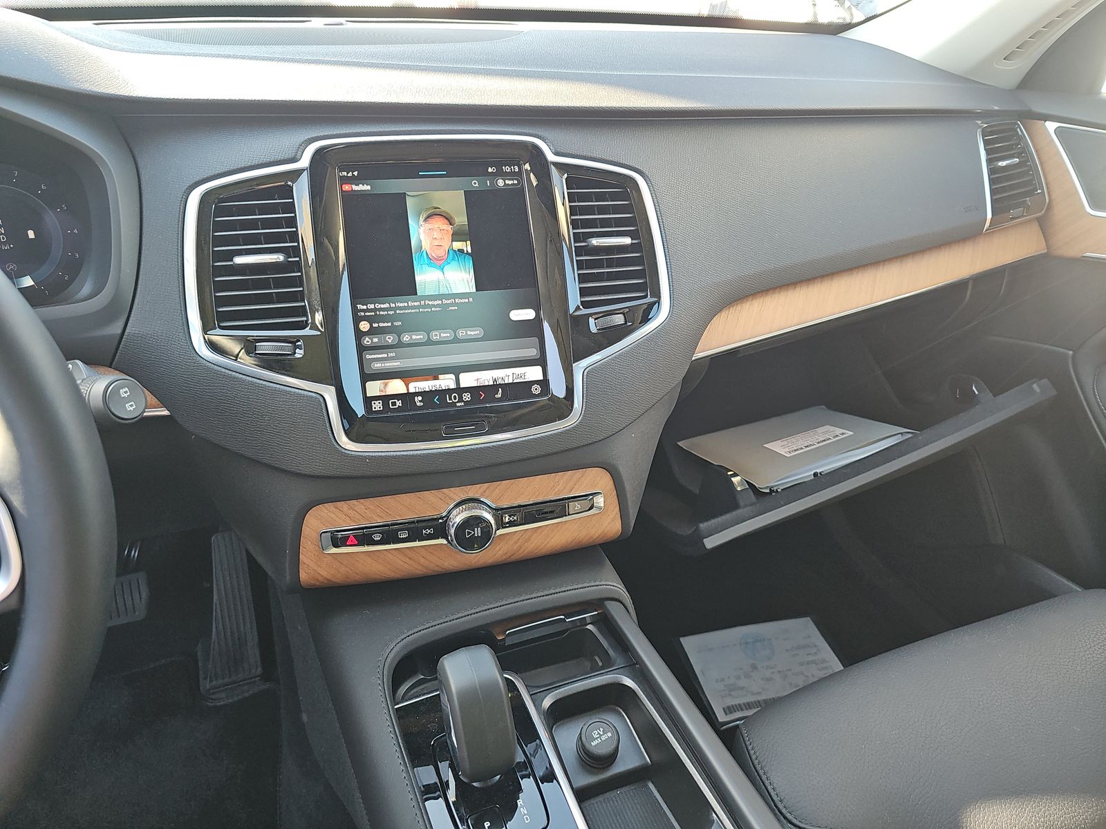 2025 Volvo XC90 B6 Plus AWD