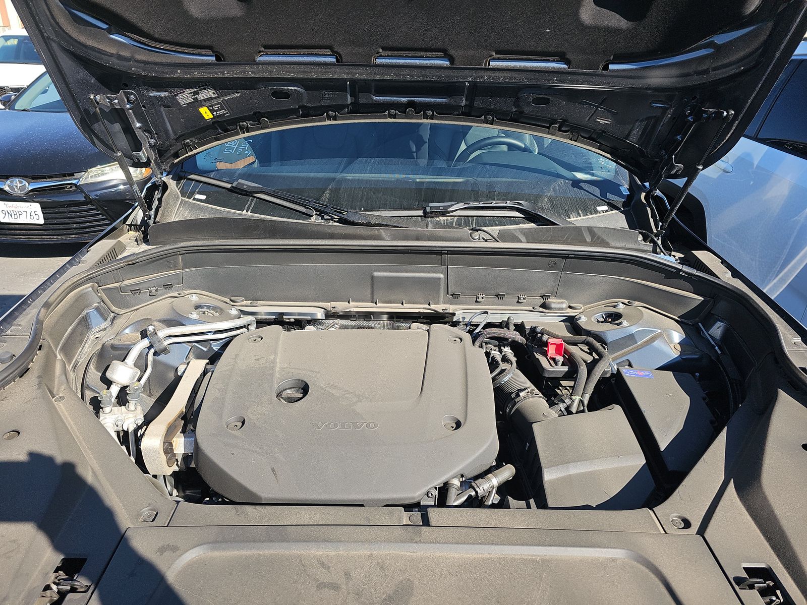 2025 Volvo XC90 B6 Plus AWD