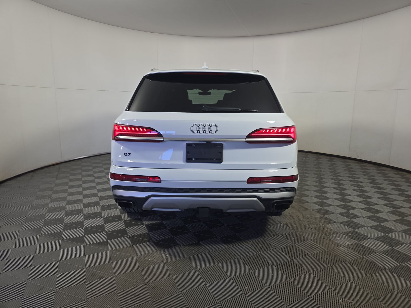 2025 Audi Q7 Premium Plus AWD