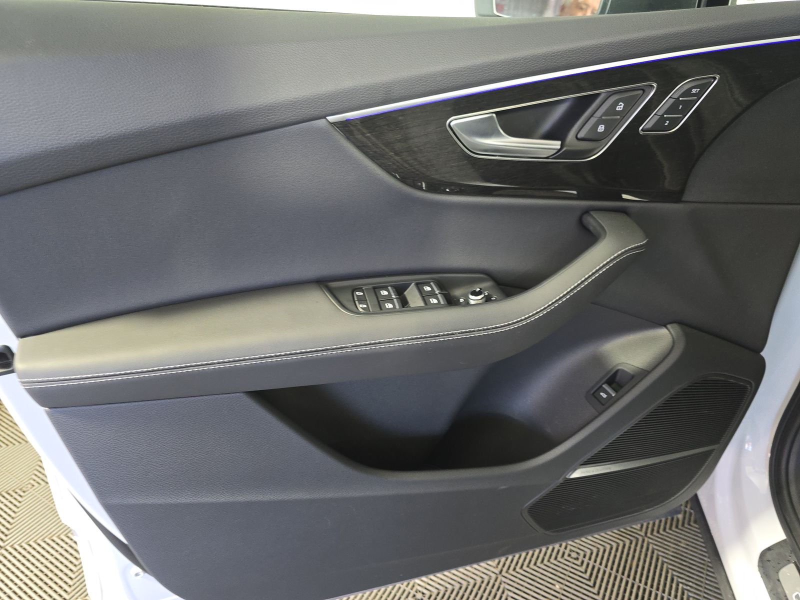 2025 Audi Q7 Premium Plus AWD