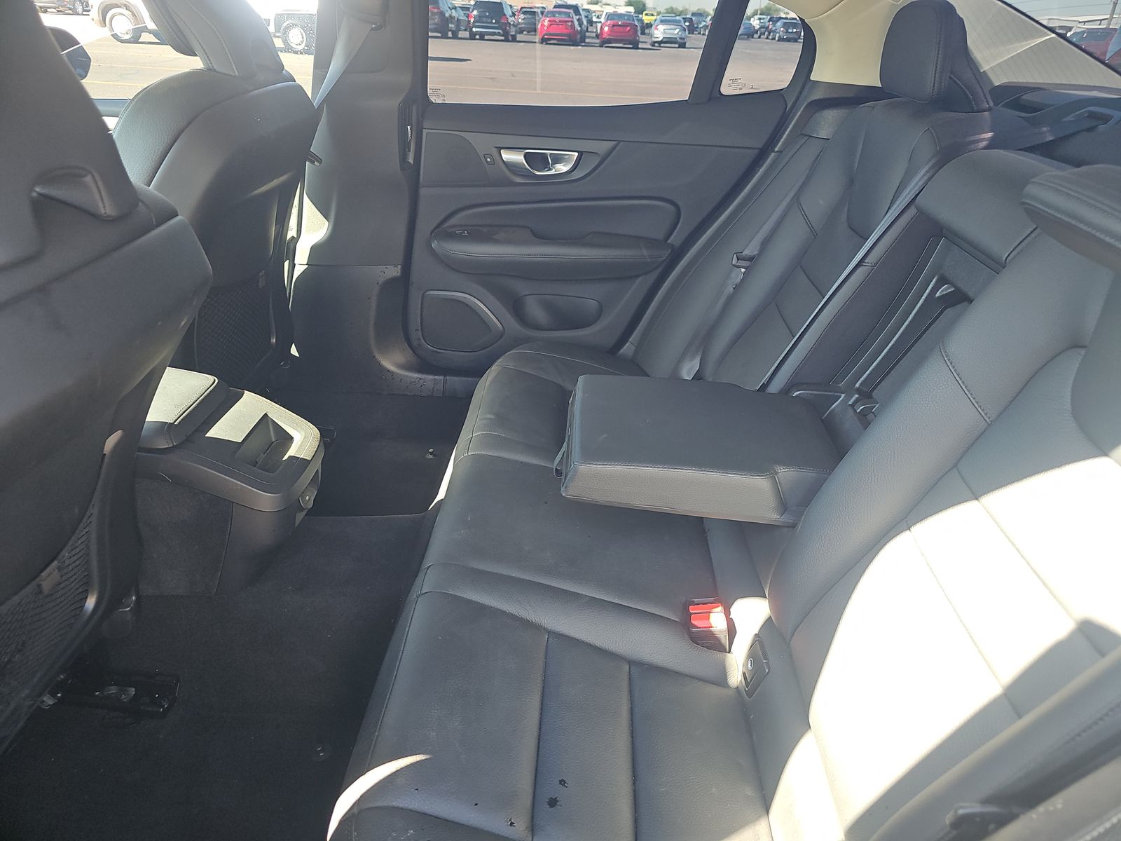 2024 Volvo S60 B5 Plus Dark Theme AWD