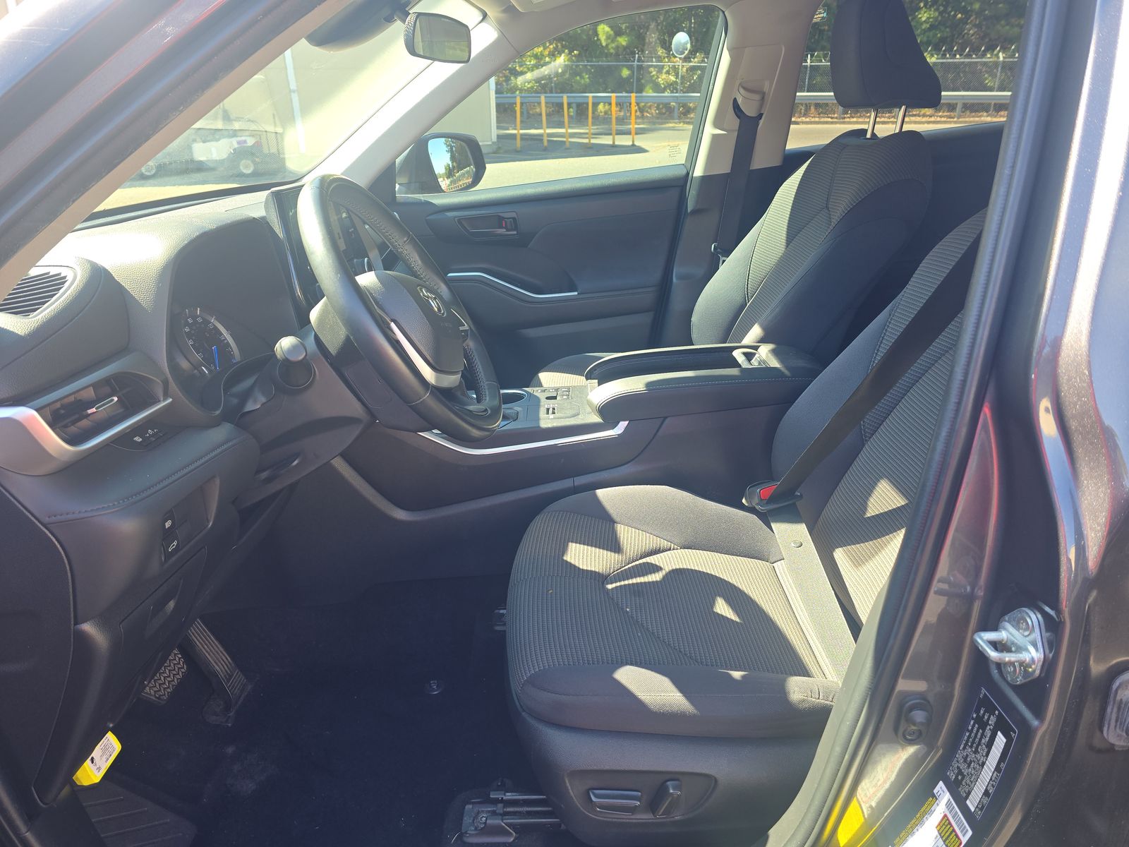 2023 Toyota Highlander Hybrid LE AWD