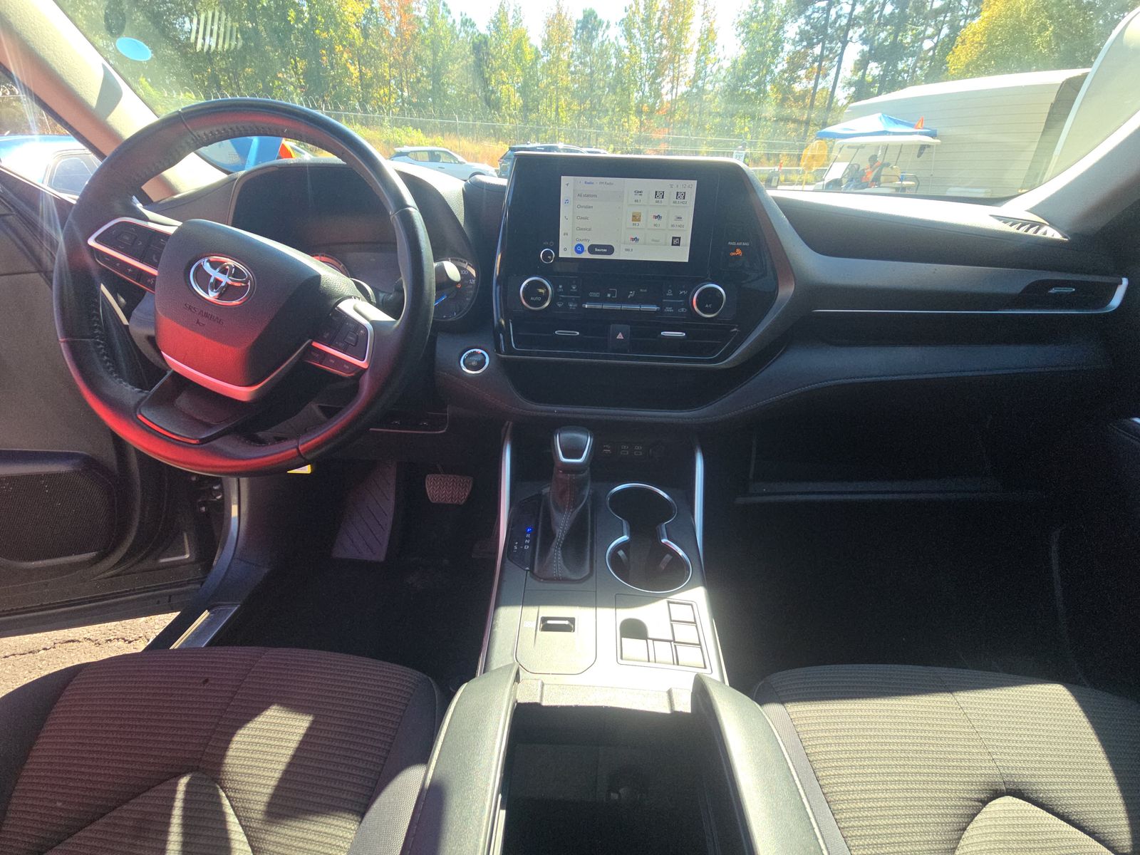 2023 Toyota Highlander Hybrid LE AWD