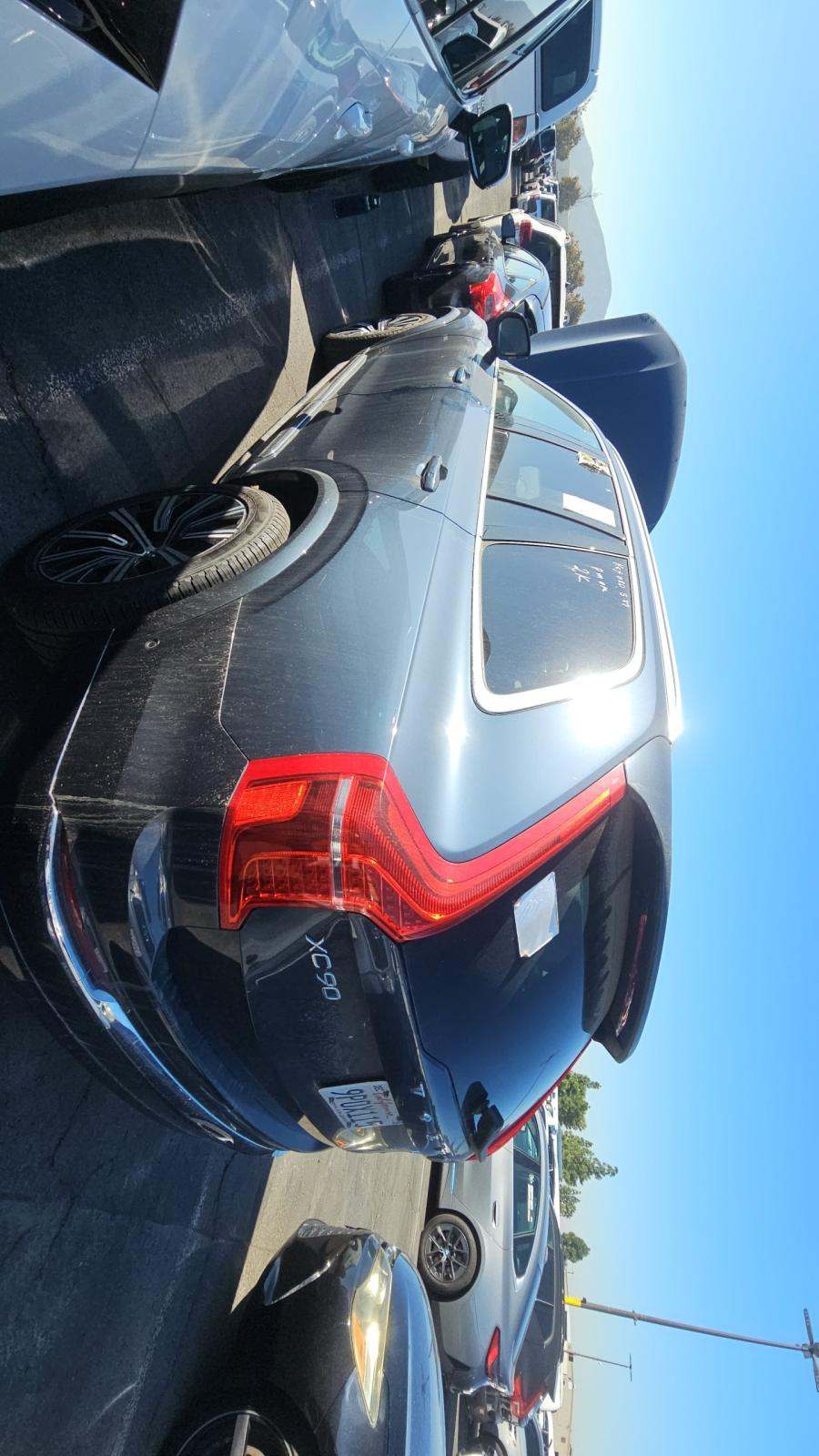 2025 Volvo XC90 B6 Plus AWD