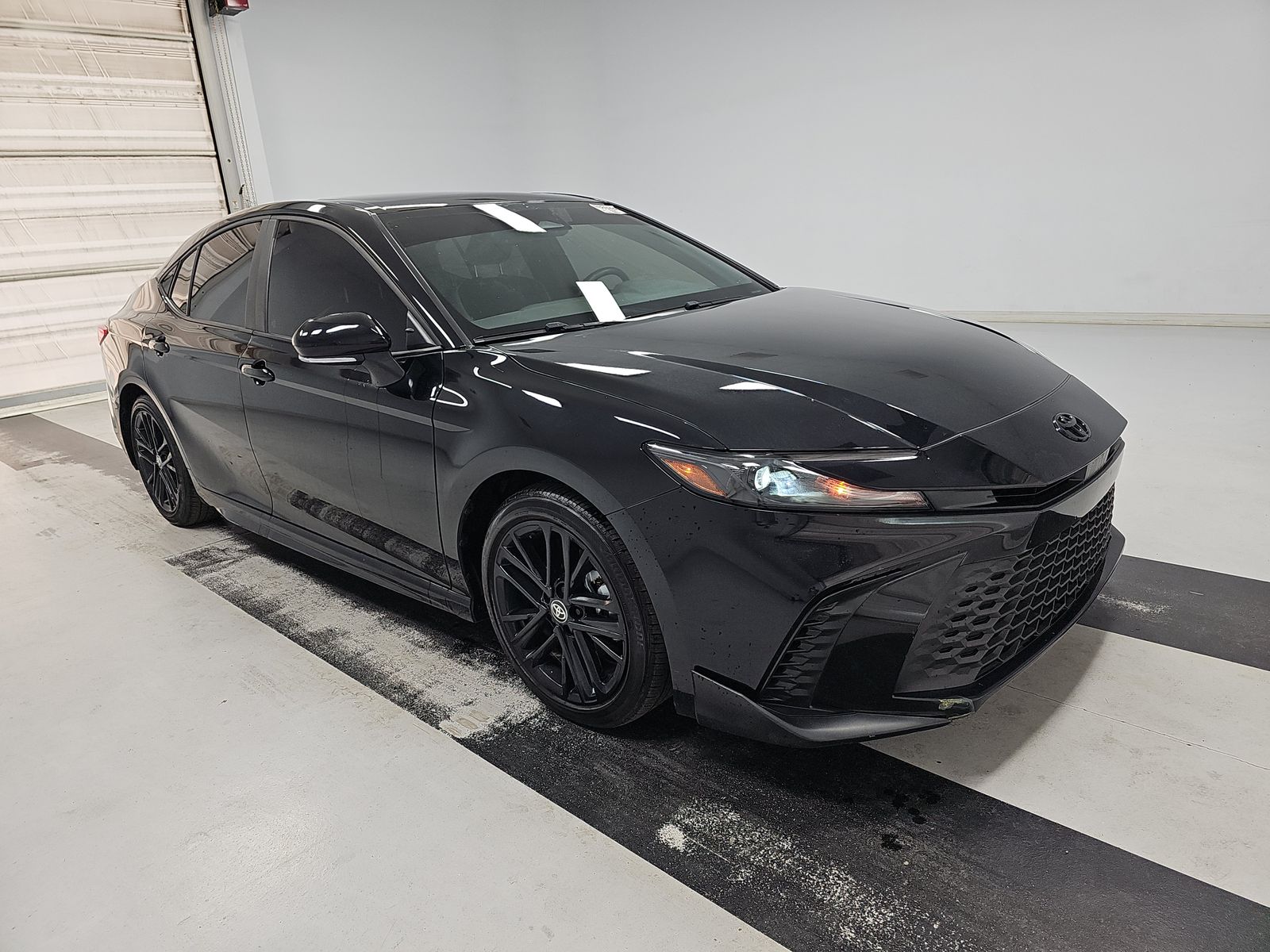 2025 Toyota Camry LE FWD