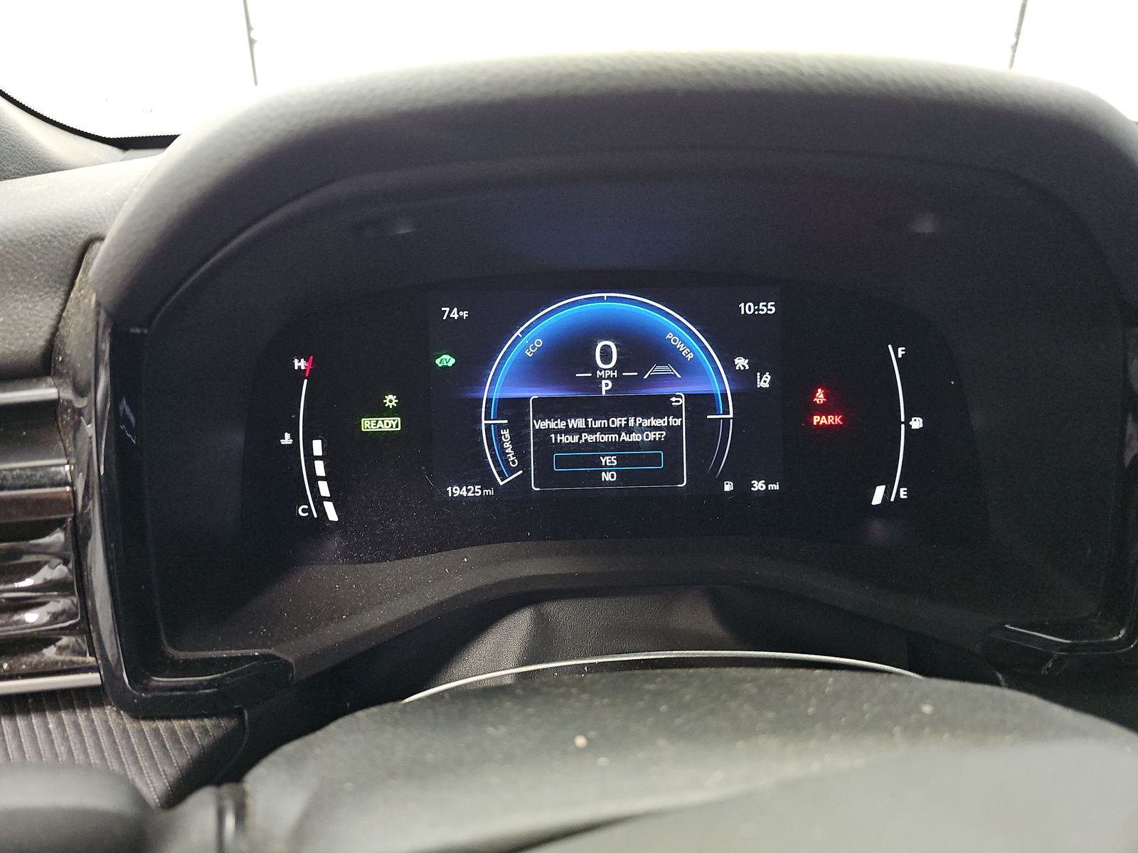 2025 Toyota Camry LE FWD