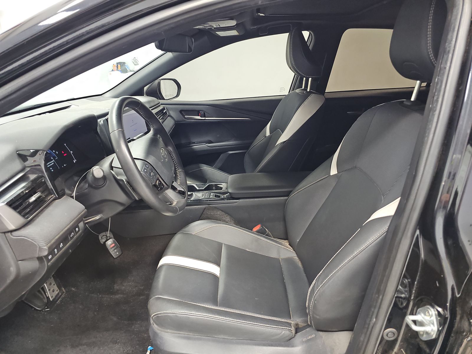 2025 Toyota Camry LE FWD