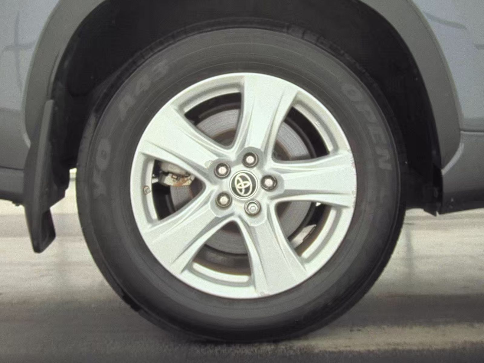 2023 Toyota Highlander Hybrid LE AWD