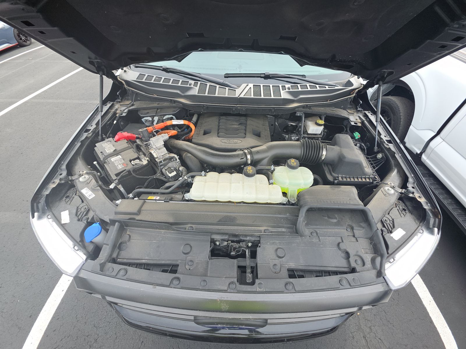 2023 Ford F-150 Hybrid XLT AWD