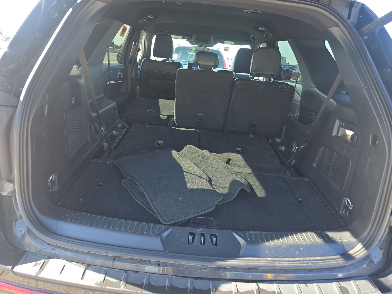 2025 Ford Explorer ST-Line AWD