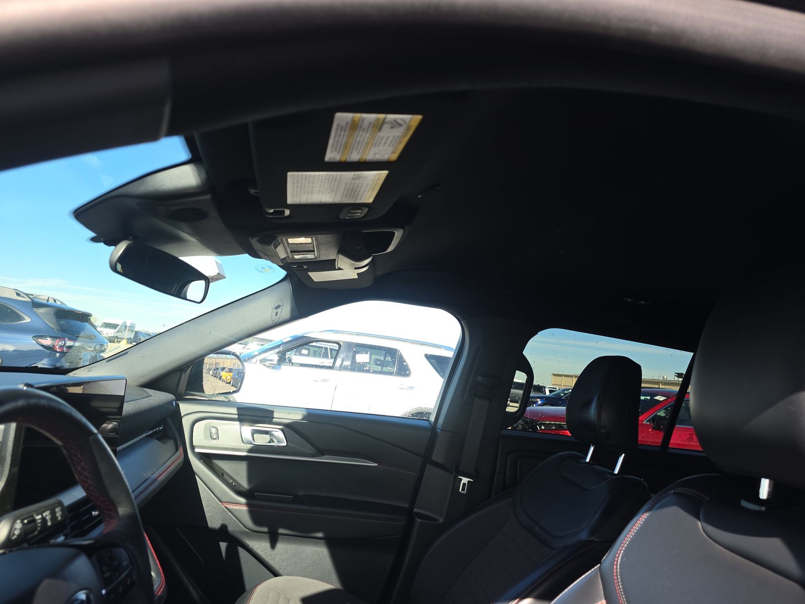 2025 Ford Explorer ST-Line AWD