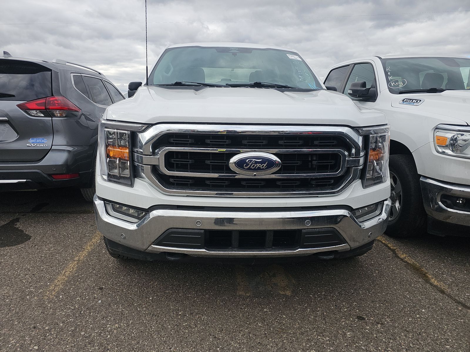 2022 Ford F-150 XLT AWD