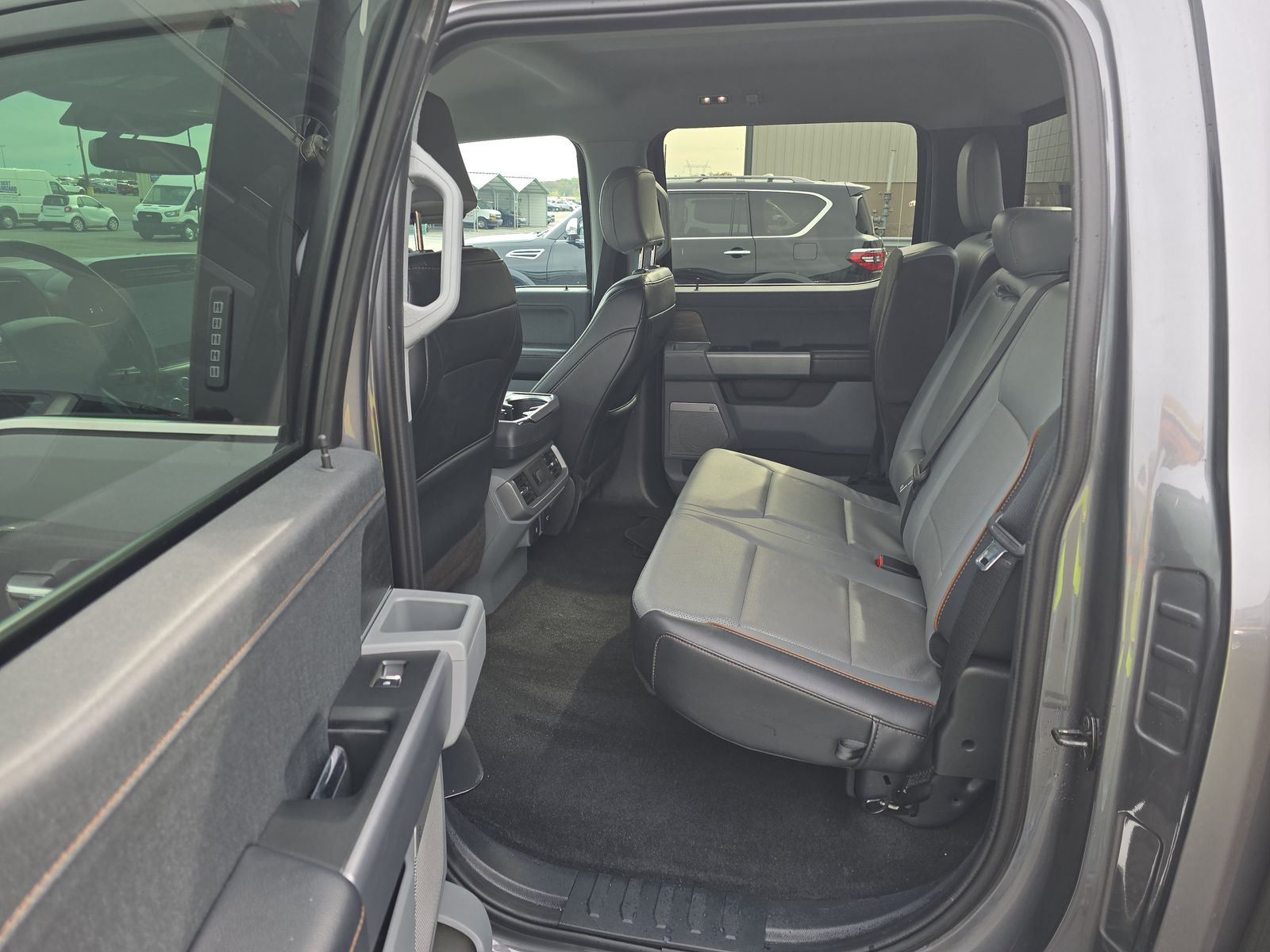 2024 Ford F-150 Hybrid Lariat AWD