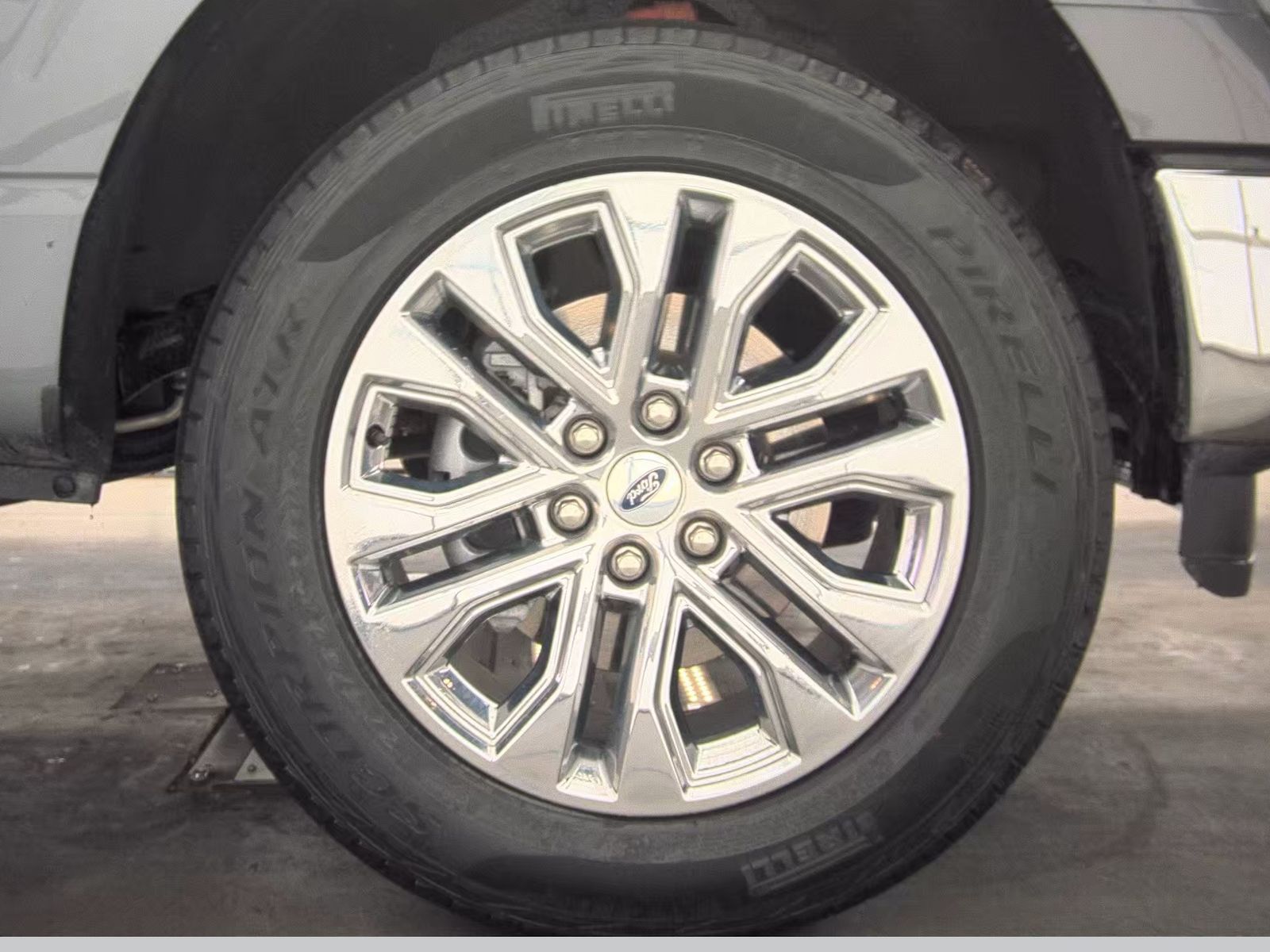 2024 Ford F-150 Hybrid Lariat AWD